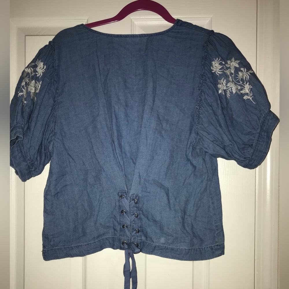 American Eagle jean blouse Size small